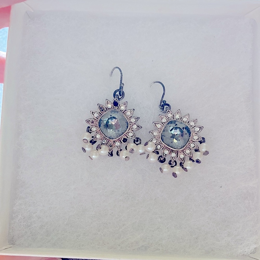 Grey blue and pearl earrings